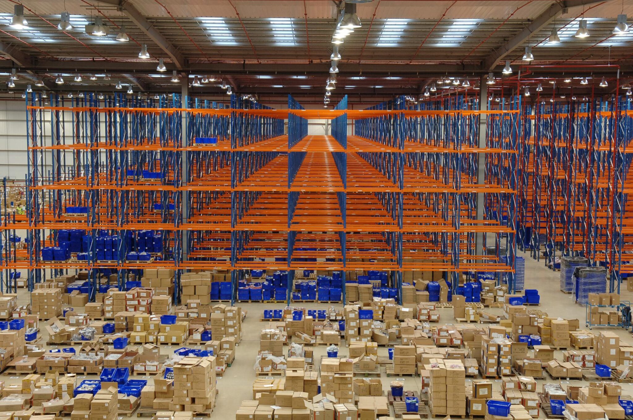 Por que a Inspeção Regular de Porta Pallets é Fundamental para sua Empresa